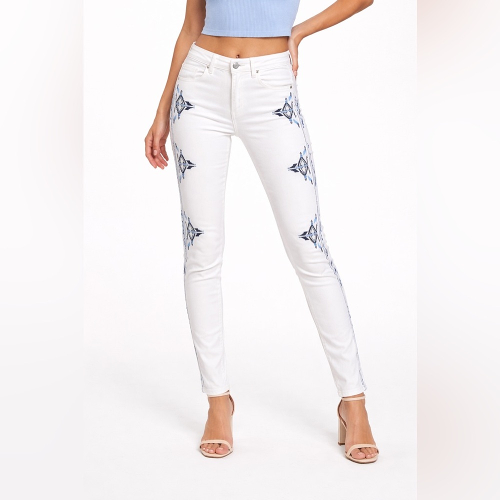 TALLY WEIJL White skinny pants with blue side embroidery size 4